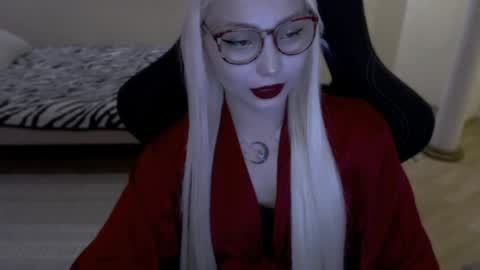 Snapshot of fromsun_forsoul chatting on June 2026 04:51:01 PM Lilith online show from June 2026 04:51:01 PM