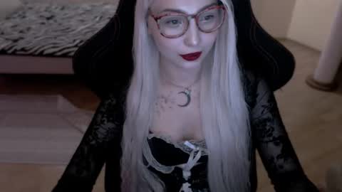 Snapshot of fromsun_forsoul chatting on June 2026 08:57:01 PM Lilith online show from June 2026 08:57:01 PM