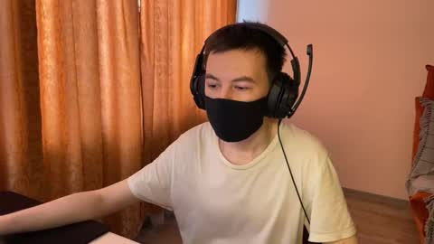 froztai online show from January 2026 12:18:01 PM