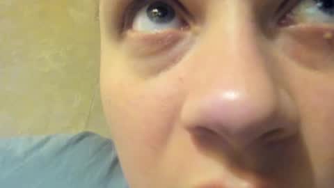 Snapshot of frumcake chatting on December 2024 01:04:02 AM FrumCake online show from December 2024 01:04:02 AM