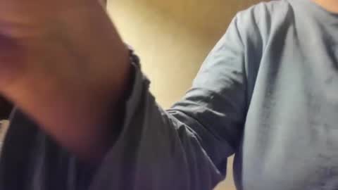 Snapshot of frumcake chatting on February 2025 01:00:02 AM FrumCake online show from February 2025 01:00:02 AM