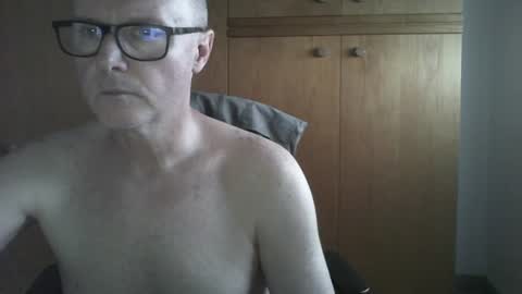 Snapshot of frustino75 chatting on June 2026 06:06:01 PM Frustino online show from June 2026 06:06:01 PM
