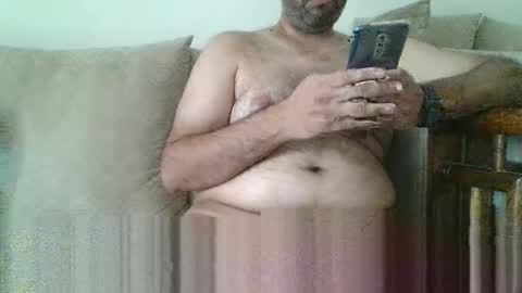 Snapshot of fruti_loops chatting on February 2026 10:45:02 AM fruti loops Bull online show from February 2026 10:45:02 AM