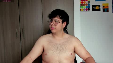 Snapshot of fuck_blow chatting on April 2026 07:29:01 PM uwu online show from April 2026 07:29:01 PM