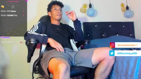 Snapshot of fuck_hardlove chatting on January 2025 02:53:01 AM Ricardodominic 1 MODELO INDEPENDIENTE online show from January 2025 02:53:01 AM