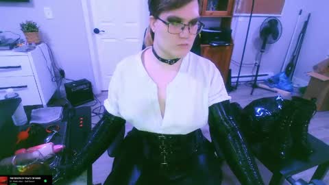 Snapshot of fuckdoll_perversions_inc chatting on February 2026 05:41:01 AM Miss Charlotte online show from February 2026 05:41:01 AM