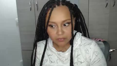 Mia and Gary  online show from March 2026 02:30:02 AM