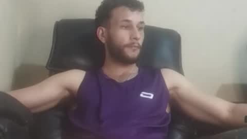 Snapshot of fuckingmulletdaddy chatting on November 2025 11:38:01 PM Phill online show from November 2025 11:38:01 PM