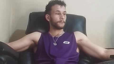 Snapshot of fuckingmulletdaddy chatting on November 2025 11:43:02 AM Phill online show from November 2025 11:43:02 AM