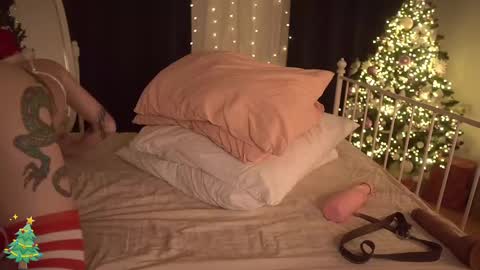 Eva         all my links   online show from December 2024 02:21:01 PM