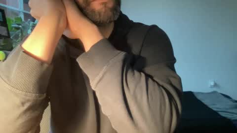 Snapshot of fuckyeahcoach chatting on May 2026 11:12:01 PM Muscle Bear Jock in Training online show from May 2026 11:12:01 PM