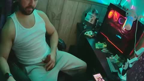 fufupop online show from December 2025 05:28:01 AM