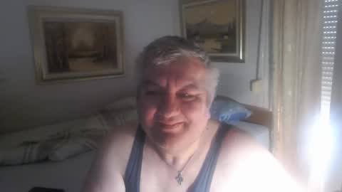 Snapshot of fukingcrazy chatting on May 2026 09:58:02 AM fukingcrazy online show from May 2026 09:58:02 AM