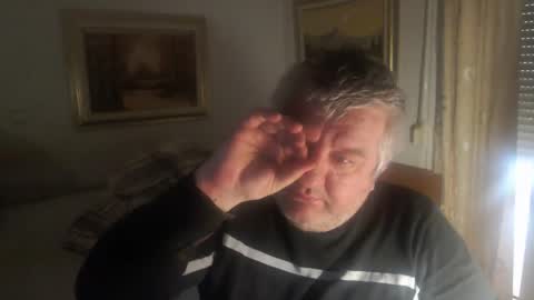 Snapshot of fukingcrazy chatting on May 2026 09:25:01 AM fukingcrazy online show from May 2026 09:25:01 AM