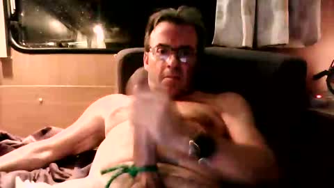 fuldaflyst4 online show from September 2025 06:40:02 PM