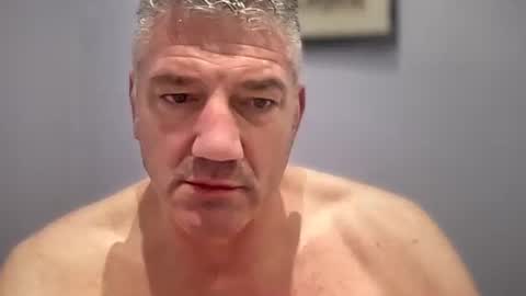 fullback_15 online show from April 2026 07:50:02 AM