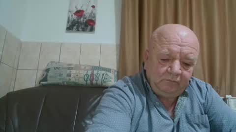 fullballs6 online show from December 2024 02:12:01 AM