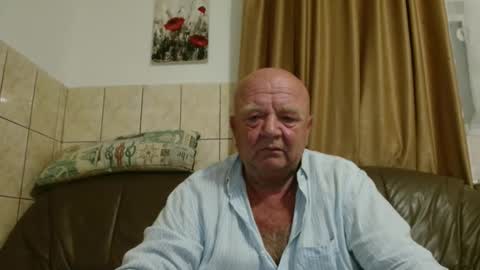 fullballs6 online show from September 2025 01:06:02 AM