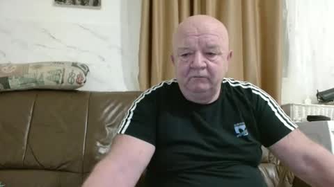 fullballs6 online show from February 2026 03:14:02 AM