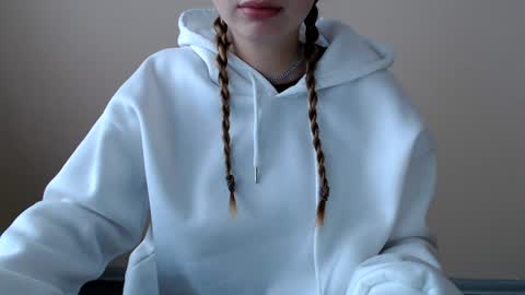 Snapshot of funemma000 chatting on July 2026 06:07:02 AM Emma online show from July 2026 06:07:02 AM