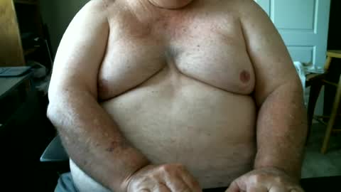 Snapshot of funlovinchub chatting on June 2026 06:38:01 PM funlovinchub online show from June 2026 06:38:01 PM