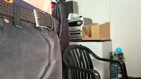 Italian men online show from November 2025 10:25:01 AM