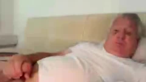 funnyhans online show from August 2026 06:33:02 PM