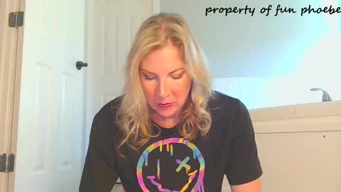 Snapshot of funphoebe chatting on April 2026 01:50:01 PM funphoebe online show from April 2026 01:50:01 PM