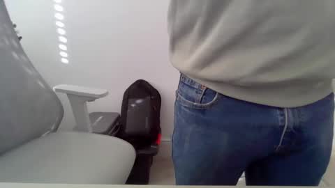 Snapshot of funsillysausage chatting on October 2025 09:53:02 AM funsillysausage online show from October 2025 09:53:02 AM