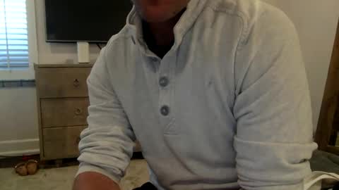 Snapshot of funtimes4us32 chatting on December 2024 05:52:01 PM Funtimes4us32 online show from December 2024 05:52:01 PM