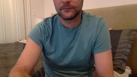 Snapshot of funtimes4us32 chatting on January 2025 04:37:02 PM Funtimes4us32 online show from January 2025 04:37:02 PM