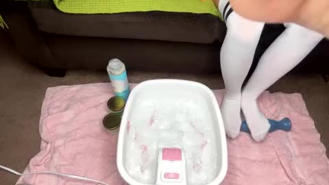 funwithprettyfeet online show from January 2025 10:59:01 PM