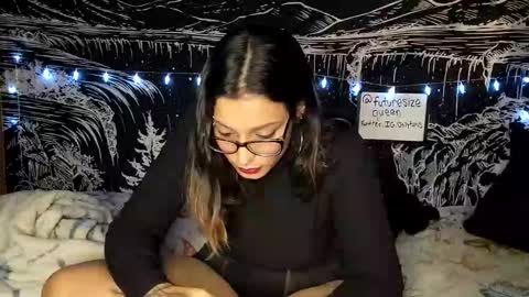 futuresizequeen online show from November 2025 03:09:02 AM