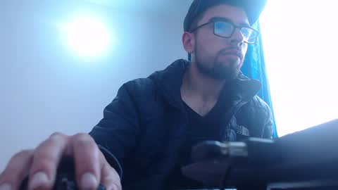 andrew online show from February 2025 04:03:02 PM