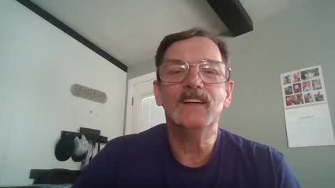 Snapshot of fxson8 chatting on February 2025 06:58:01 PM fxson8 online show from February 2025 06:58:01 PM