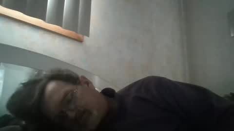 Snapshot of fxson8 chatting on February 2025 01:05:01 PM fxson8 online show from February 2025 01:05:01 PM