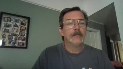 Snapshot of fxson8 chatting on October 2025 04:41:02 PM fxson8 online show from October 2025 04:41:02 PM