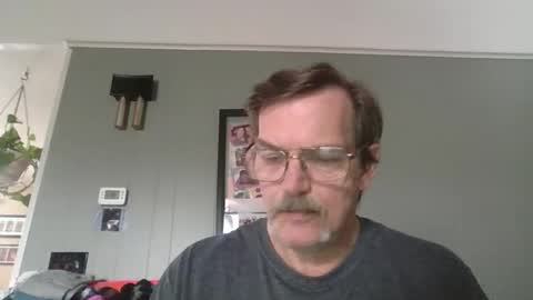 Snapshot of fxson8 chatting on February 2026 04:18:01 PM fxson8 online show from February 2026 04:18:01 PM