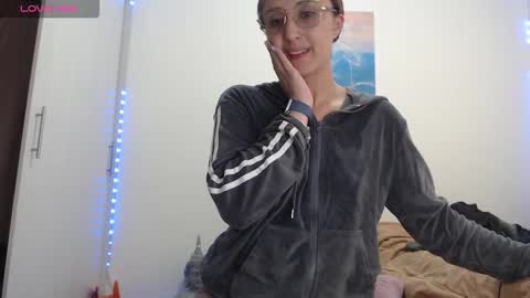 Snapshot of gabb_rioss chatting on September 2025 10:35:02 PM Gabriela online show from September 2025 10:35:02 PM