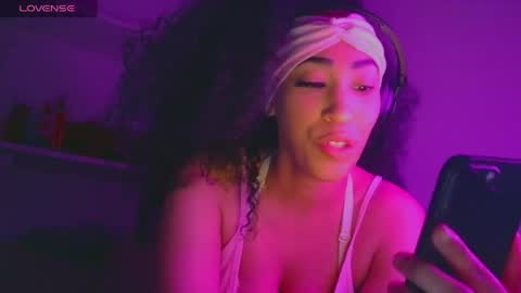 Snapshot of gabbiicakez chatting on May 2026 09:50:02 AM Gabbii Cakez online show from May 2026 09:50:02 AM