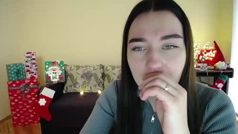 Jaklin online show from December 2024 10:36:02 AM