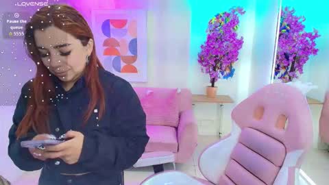 gabby_evanns online show from December 2025 11:52:01 AM