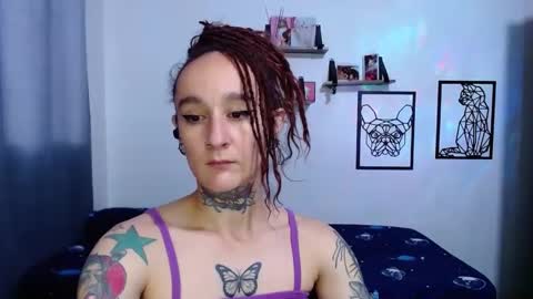 Snapshot of gabby_moon09 chatting on October 2025 12:16:02 PM gabby_moon09 online show from October 2025 12:16:02 PM