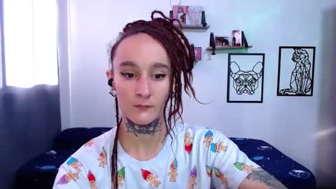 Snapshot of gabby_moon09 chatting on October 2025 12:28:02 PM gabby_moon09 online show from October 2025 12:28:02 PM