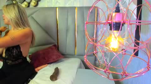 Snapshot of gabby_santos_ chatting on May 2026 12:12:01 PM Gaby Santos online show from May 2026 12:12:01 PM