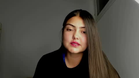 gabbyfoox online show from April 2026 03:26:01 AM