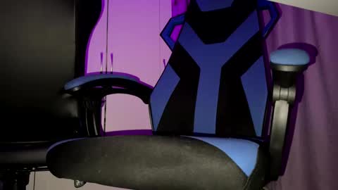 Snapshot of gabeitches16 chatting on January 2025 12:11:01 AM Gabeitches16 online show from January 2025 12:11:01 AM