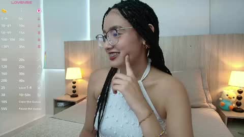 Snapshot of gabriela_vargas chatting on June 2026 07:19:02 PM Gabriela Vargas online show from June 2026 07:19:02 PM