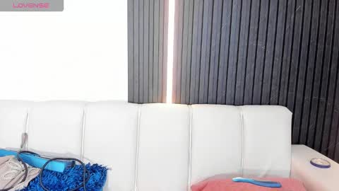 gabrielaa_miller_ online show from October 2025 08:27:02 PM