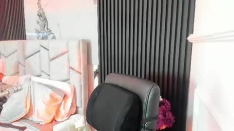 Gabriela Kassi online show from July 2026 11:38:02 AM